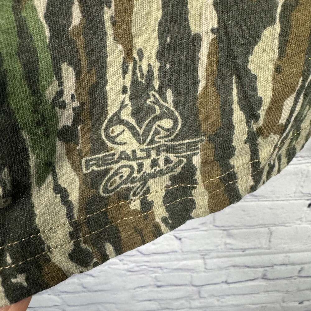 Realtree Camouflage Long Sleeve T-Shirt Size Large - Picture 3 of 4
